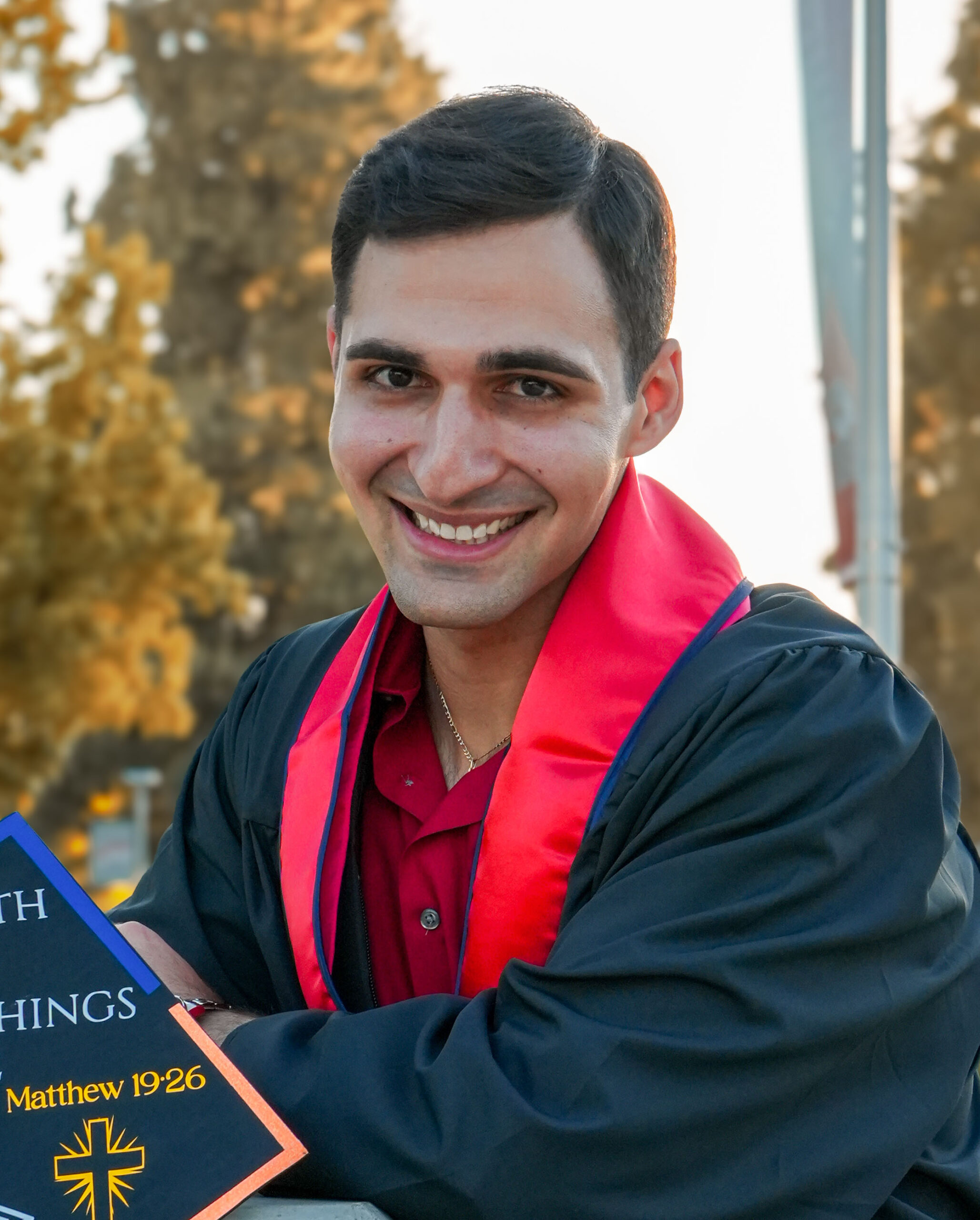 David Ashkharian, 2025 Outstanding Student from the Department of Marketing and Logistics