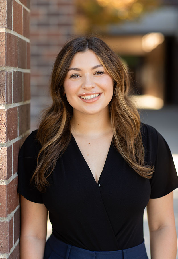 Emily Velicescu, 2025 Outstanding Student from the Department of Accountancy